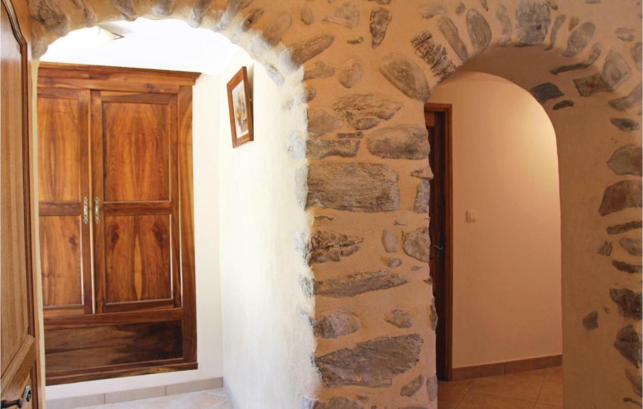 2 Bedroom Awesome Home In Sigoyer Sigoyer  Bagian luar foto